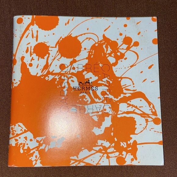 Hermes soft cover scarf 4” x 4” book spring /summer 2004 - Picture 4 of 5